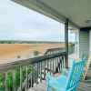 Отель A Beach To Remember 4 Bedroom Home by RedAwning, фото 22