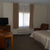 Отель Candlewood Suites Elkhart, an IHG Hotel, фото 6