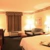Отель Hampton Inn & Suites Atlanta Airport North I-85, фото 5