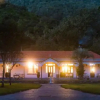 Отель Furneaux Lodge, фото 1