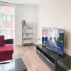 Отель Zen Modern 2 Bedroom Apartment close to city centre ideal for a group of 4-6, фото 6