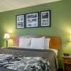 Отель Sleep Inn & Suites near Sports World Blvd, фото 5