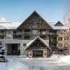 Отель Aspens on Blackcomb, фото 1
