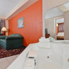 Отель Stillwater Inn & Suites, фото 10