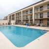 Отель Quality Inn Merchants Drive, фото 12