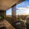 Отель Brand New APT with Sea Views in Heart of St Kilda, фото 7