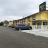 Отель Quest Inn Motel, фото 1