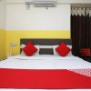 Отель OYO 26152 Hotel Aarush, фото 12