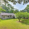Отель Cozy Atlanta Getaway w/ Yard, 4 Mi to Downtown!, фото 14