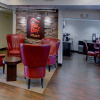 Отель Red Roof Plus - Raleigh NCSU/ Convention Center, фото 13