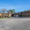 Отель Econo Lodge Huntsville University Area в Хантсвилле