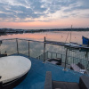 Отель Houseboat Harbourside View, фото 10