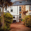 Отель Impeccable 3-bed House in Newquay, фото 1