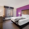 Отель La Quinta Inn & Suites by Wyndham Baltimore BWI Airport, фото 45