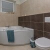 Отель Nice Home in Vrsi With 5 Bedrooms, Wifi and Heated Swimming Pool, фото 10