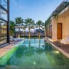 Отель Villa Yukiko 4BR Modern Tropical Design Villa, фото 22