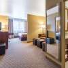 Отель Comfort Suites Burlington, фото 40