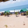 Отель Honeyland Beach Resort в Epe