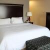 Отель Hampton Inn & Suites Mount Pleasant, фото 21