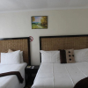 Отель J and E Cyaara Guest House, фото 3