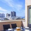 Отель Sleek 3BR in Hatavor 26 by HolyGuest, фото 1