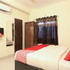 Отель OYO 23431 Ocsa Inn, фото 3