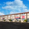 Отель Red Roof Inn & Suites Wapakoneta в Вапаконете