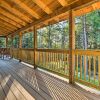 Отель Londonderry Chalet w/ Deck, Fire Pit & Views!, фото 5