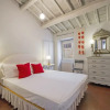 Отель Unique 3 Bed Flat in the Heart of Trastevere, фото 3