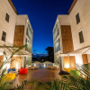 Отель Penthouse 13 - One Bay Residence with private rooftop terrace and dip in pool, фото 24