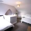 Отель Amaya Five - Newly renovated - Very spacious - Sleeps 6 - Grantham, фото 15