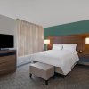 Отель Staybridge Suites Sterling Heights -Detroit Area, an IHG Hotel, фото 18