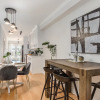 Отель Homey & Elegant 3-bedroom House in the Annex, фото 11