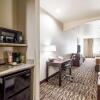 Отель Comfort Suites Portland Airport, фото 24