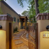 Отель Casa Cuervo - Luxury Home With Gorgeous Amenities a Block off Canyon Rd, фото 22