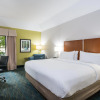 Отель Holiday Inn Express Hotel & Suites Wilmington-University Ctr, an IHG Hotel, фото 3