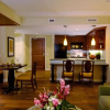 Отель Grand Waikikian Suites By Hilton Grand Vacations, фото 4