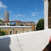 Отель 3-br Spacious Flat in Central London, фото 18