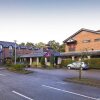 Отель Premier Inn Manchester (Wilmslow), фото 3