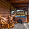 Отель Sugar Shack - One Bedroom Cabin, фото 32