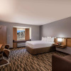 Отель Microtel Inn & Suites by Wyndham Georgetown Lake, фото 7