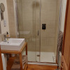 Отель Courtyard Cottage - Great Paxton, фото 25