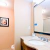 Отель Hampton Inn & Suites Smithfield, фото 8