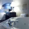 Отель Hampton Inn & Suites by Hilton Edmonton Intl Airport, фото 9