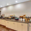 Отель La Quinta Inn & Suites by Wyndham Cleburne, фото 16