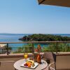 Отель Prima Vista Beachfront Boutique Hotel, фото 18