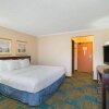 Отель La Quinta Inn & Suites by Wyndham Jackson, фото 4