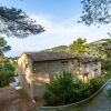 Отель Nice house with beautiful sea views on the peninsula of Hyeres, фото 1
