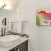 Отель Fremont Jet City Townhome, фото 10