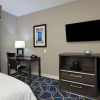 Отель Holiday Inn Express & Suites Houston North - IAH Area, an IHG Hotel, фото 4